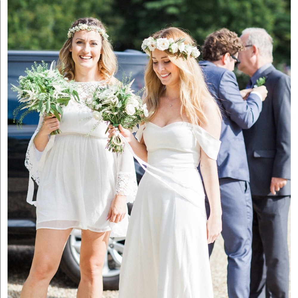 NWOT Reformation ivory wedding dress size 6